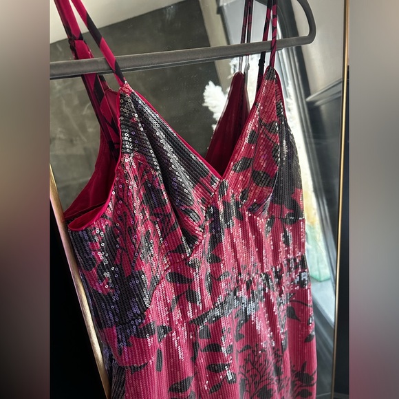 Anthropologie Sequin midi dress - NWOT - Picture 4 of 6